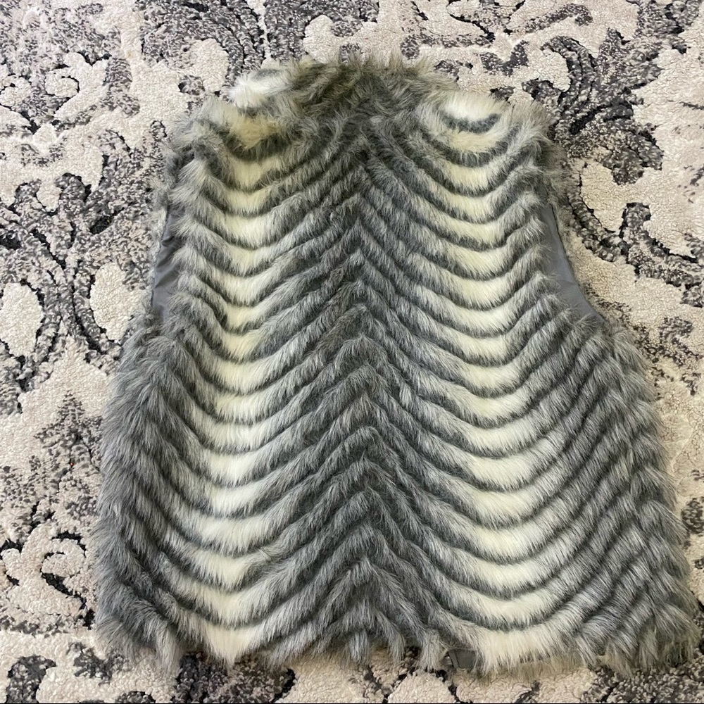 Faux Fur Snowboarding Vest
